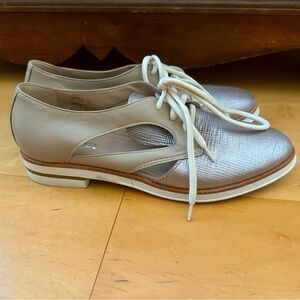 Sesto Meucci Leather Cut Out Shoes size 8